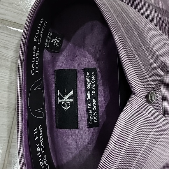 Calvin Klein dress shirt - Picture 2 of 2